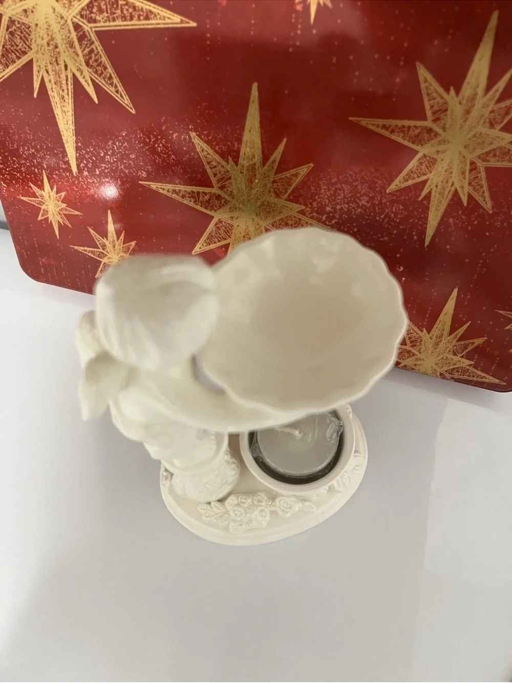 Vintage Avon 2001 Cherub Diffuser (w/ tea light candle and fragrance)